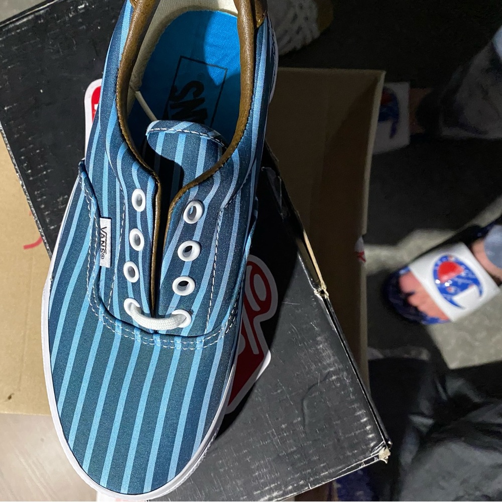 Vans shoes